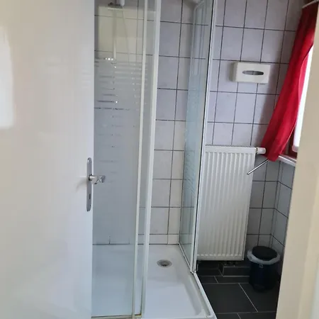Monteurzimmer Zur Silbernen Kanne Vendégház